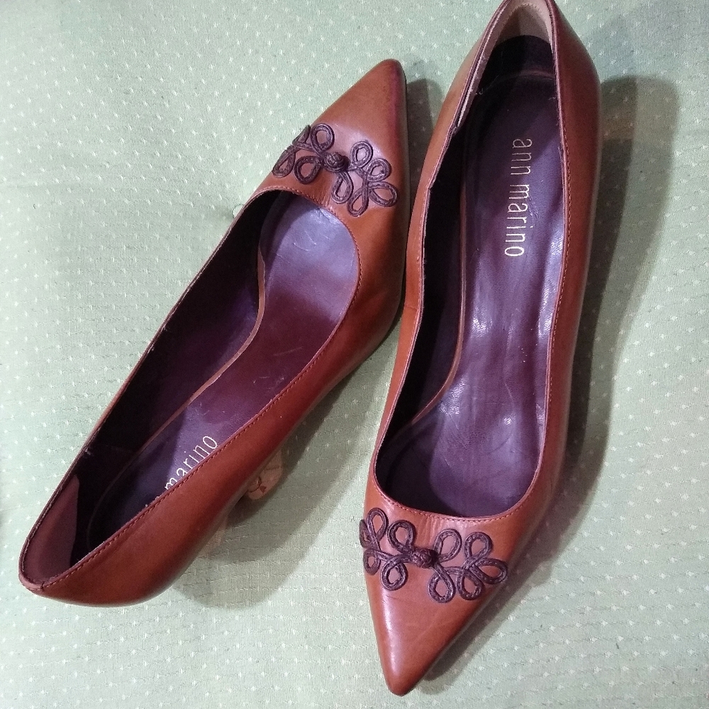 Ann Marino Slip-on Cognac Brown Heels